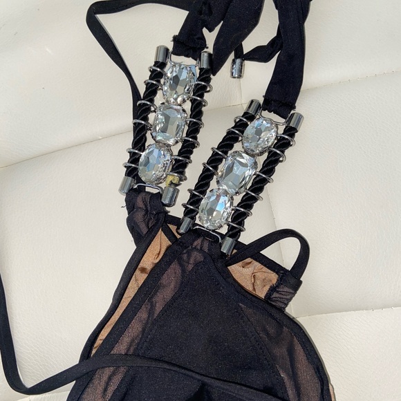 Beach Bunny Crystal Bikini top - Picture 9 of 9